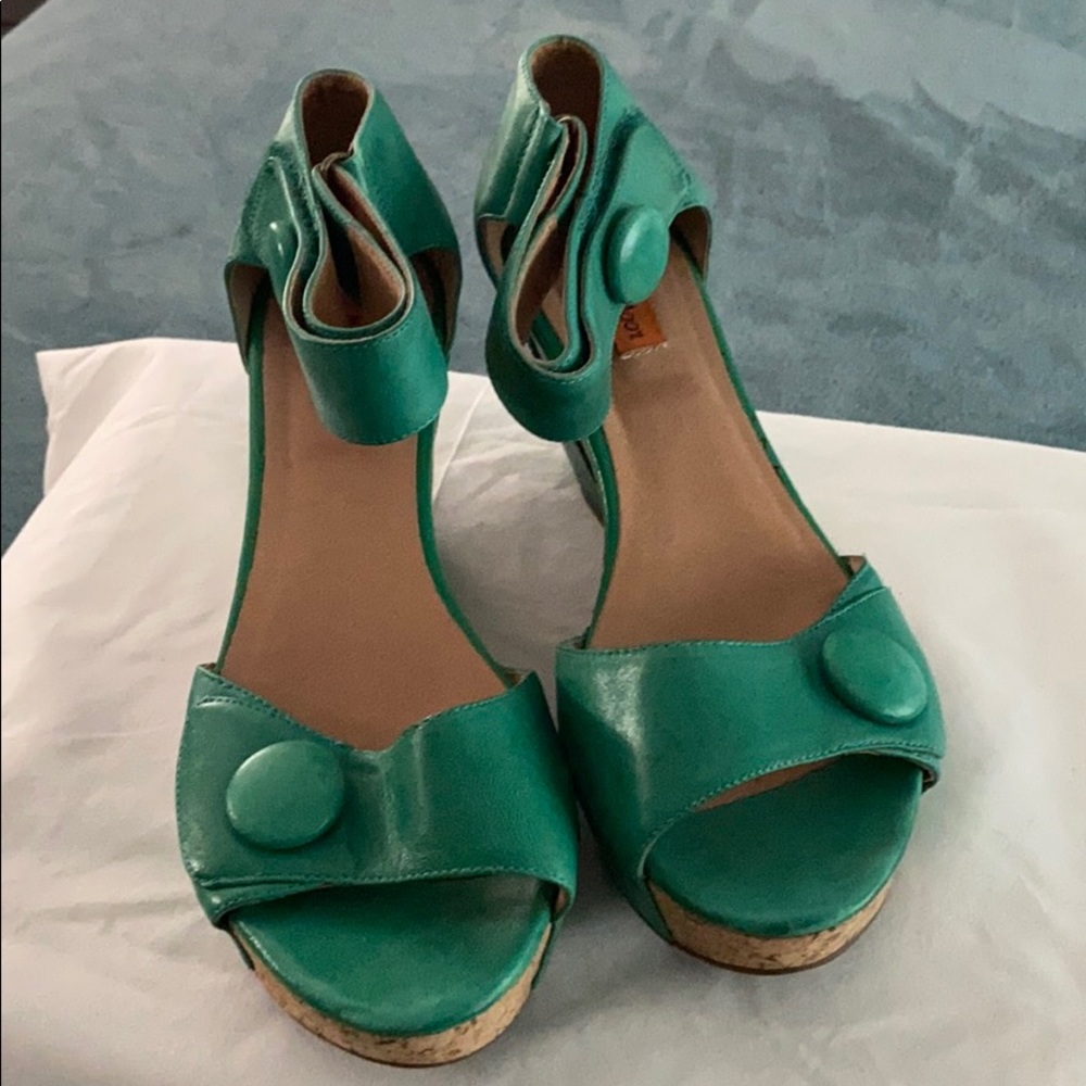 Cork heel wedges